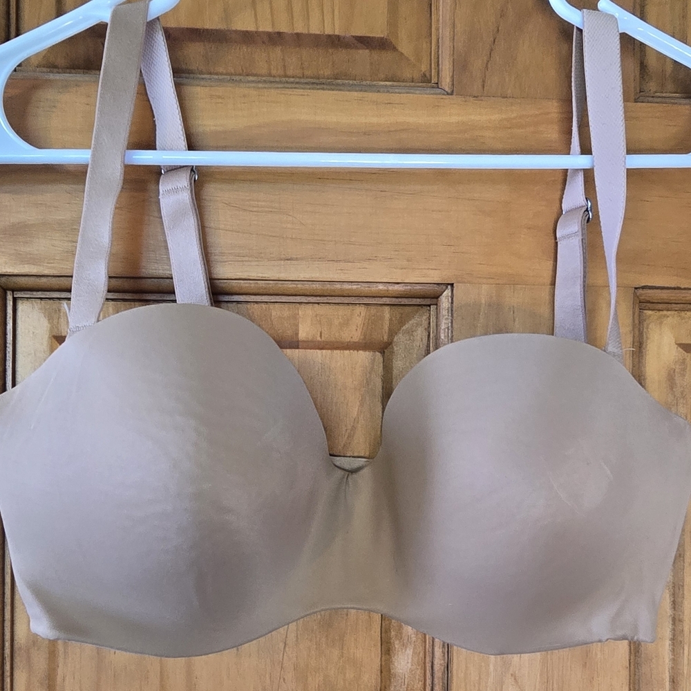 Ambrielle Tan Underwire Bra with Molded Cups